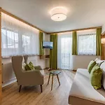 Leni Apartment