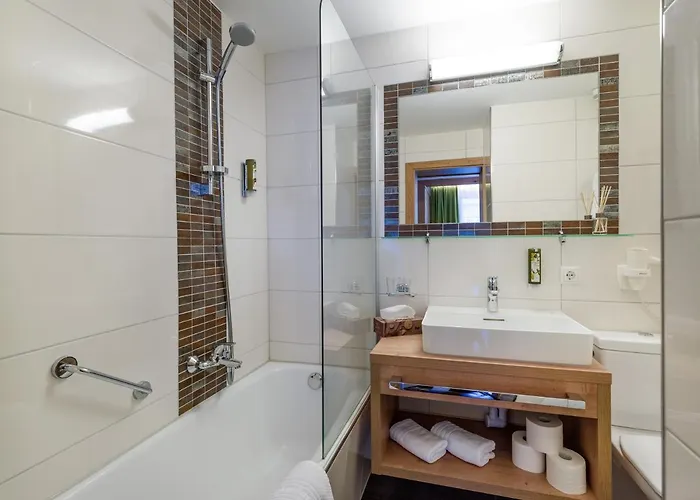 Leni * מאיירהופן